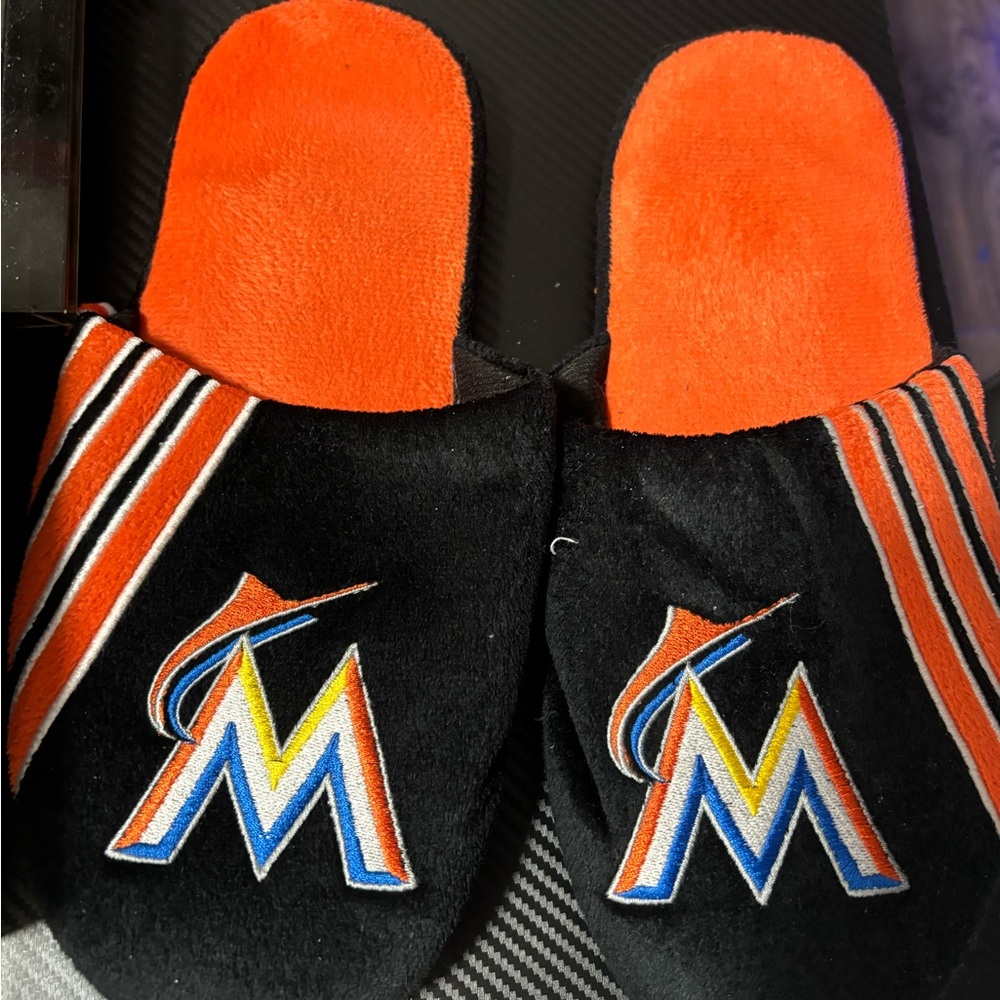 Miami marlins slippers
